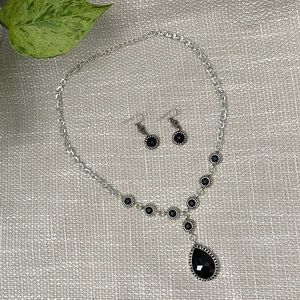 Antique Style Necklace and Earrings Set, Black and Silver
